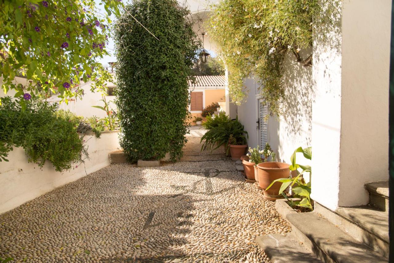 1861 Mansion Spetses Villa Exteriör bild