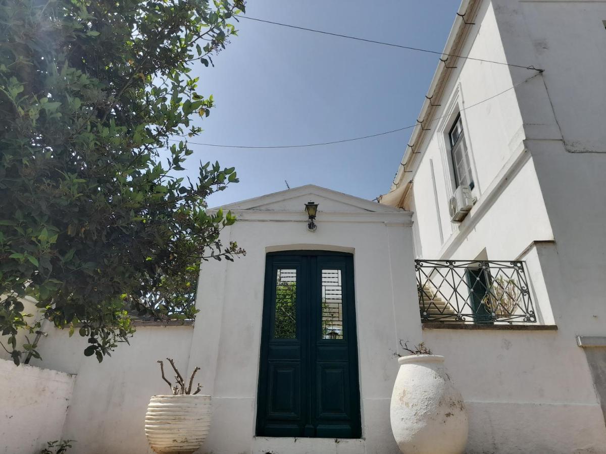 1861 Mansion Spetses Villa Exteriör bild