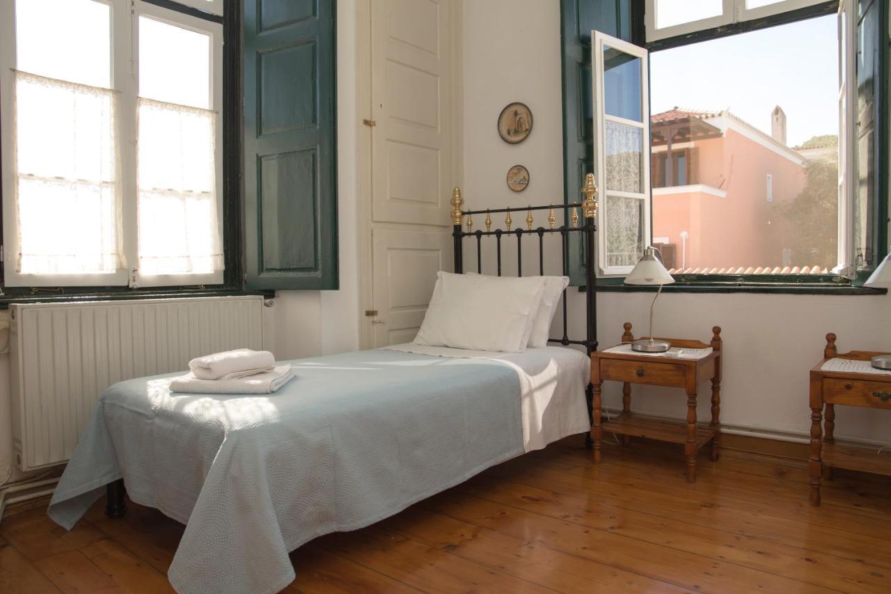 1861 Mansion Spetses Villa Exteriör bild
