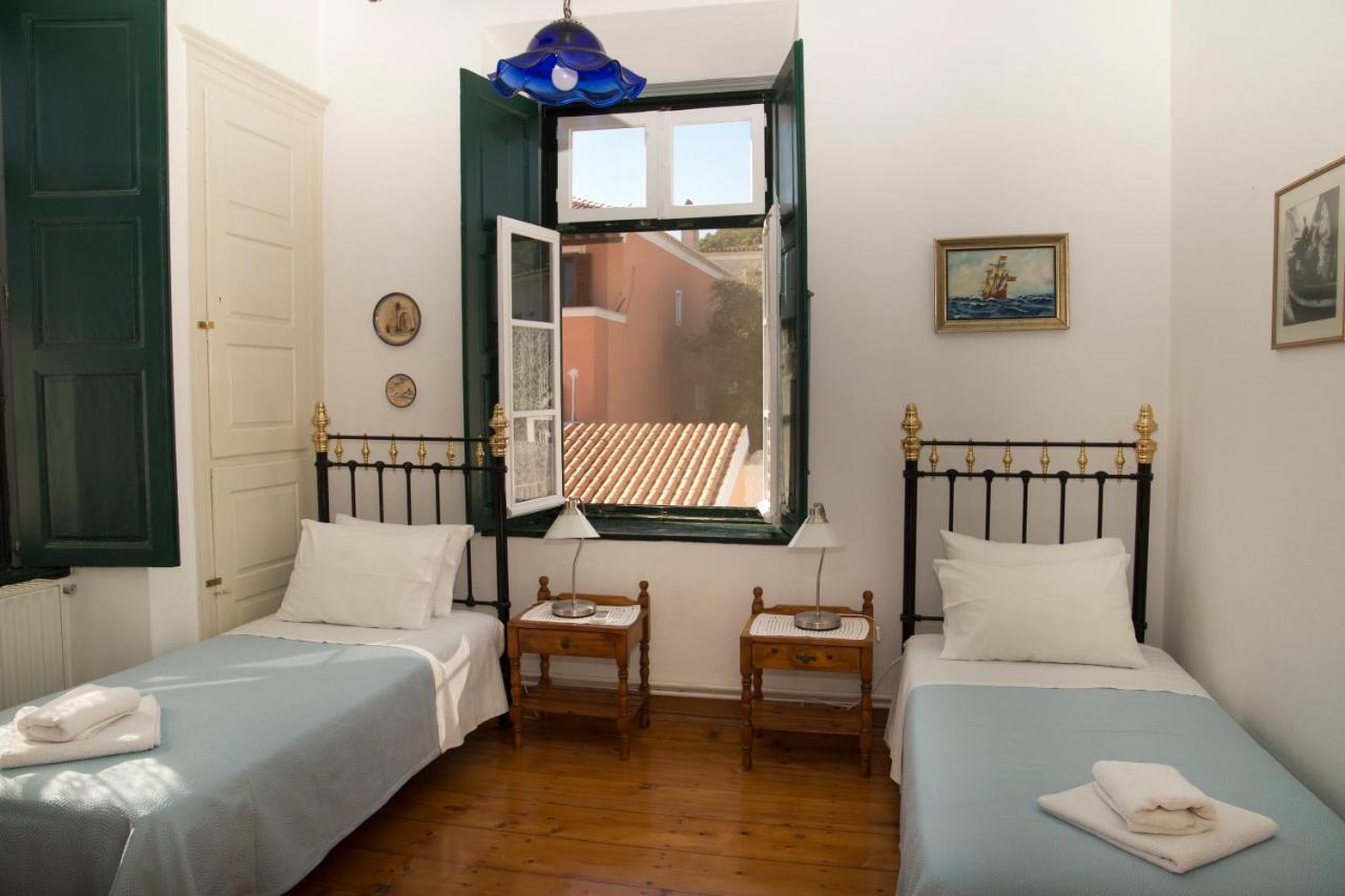 1861 Mansion Spetses Villa Exteriör bild